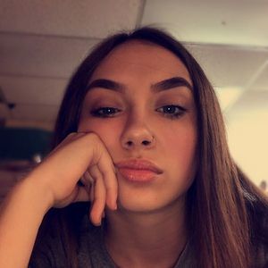 Meet your Posher, Madi